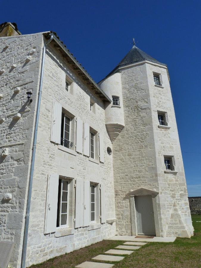 مبيت وإفطار Bessines Logis De Pierre Levee المظهر الخارجي الصورة